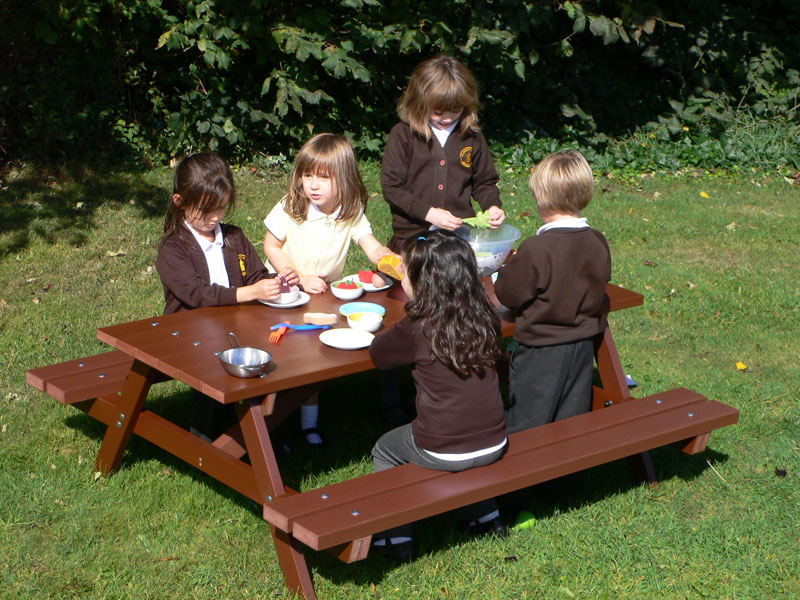 Thames Childrens | Kids Picnic Table | Delux